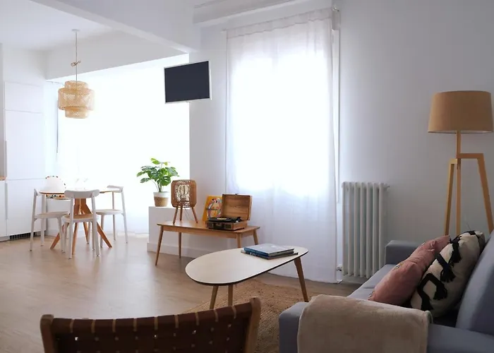Bright And Modern Apartment In Bilbao City Center